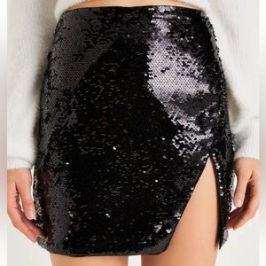 Lulus Black Sequin Skirt 🪩